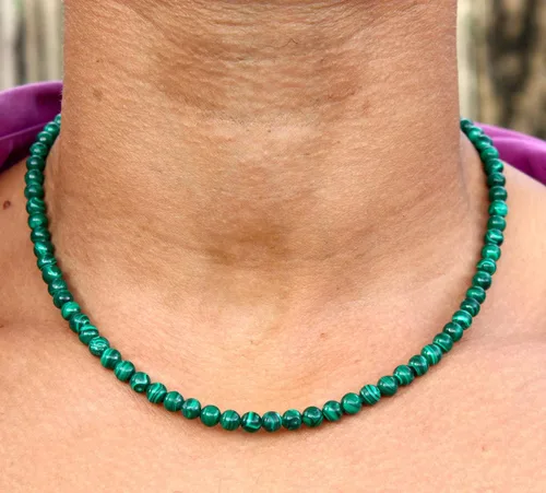 Vista 10 de Collar de cristal de malaquita para hombres y mujeres, joyería de malaquita con piedras preciosas auténticas, hecha a mano por el maestro chamán