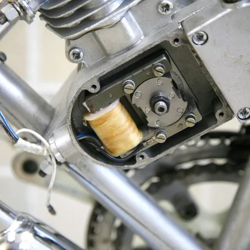 Vista 4 de Magneto Imán FW07 para bicicleta motorizada de 49cc 50cc 60cc 66cc 80cc Para motos de gasolina de 2 tiempos de 49 a 80cc, garantiza un campo