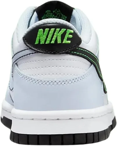 Vista 423 de Nike Kid's Dunk Low Sneaker