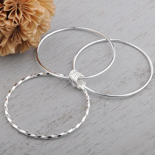 Vista 3 de Silver Bangle Bracelet