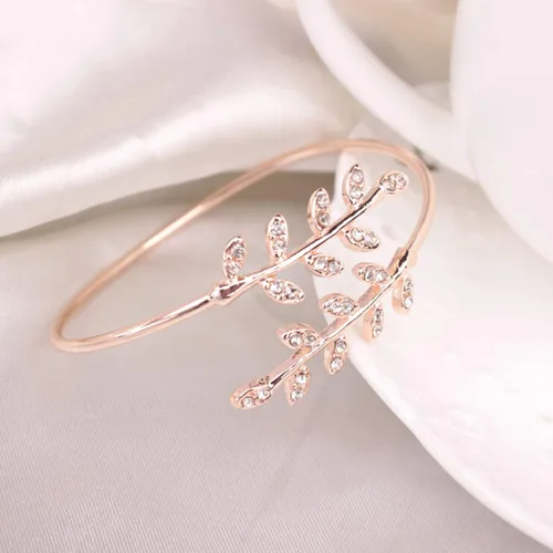 Vista 4 de Pulseras de pulsera para mujer diseño de hoja con incrustaciones de diamantes de imitación de moda
