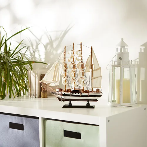 Vista 5 de Gifts & Decor 57071642 - Modelo de barco alemán Passat, grande, color crema