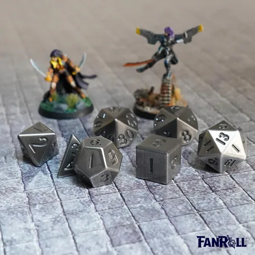 Vista 7 de FanRoll - Juego de dados poliédricos de metal de 0.630 in, plata antigua, dados de juego de rol para Calabozos y Dragones