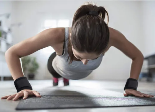 Vista 6 de Muñequera, paquete de 2 muñequeras para túnel carpiano para mujeres y hombres. Correas de muñeca para levantamiento de pesas, entrenamiento y alivio