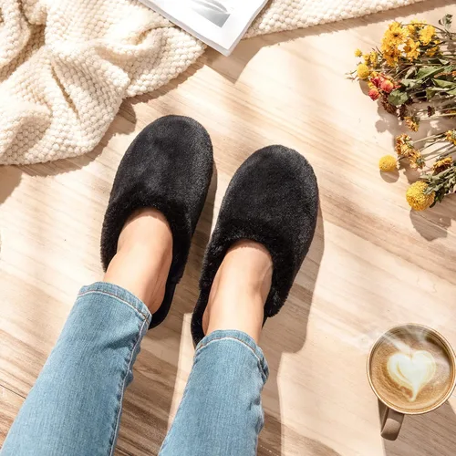 Vista 2 de Snug Leaves - Pantuflas de piel sintética con forro de espuma viscoelástica, para mujer
