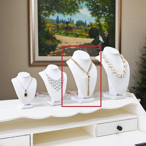 Vista 8 de MOOCA Soporte de exhibición de busto de joyería de collar de piel sintética Collar Soporte de madera resistente con gancho trasero ajustable, se