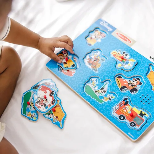 Vista 2 de Melissa & Doug Disney Mickey Mouse and Friends Vehicles Sound Puzzle (8 piezas)