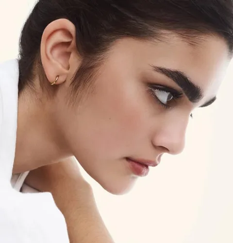 Vista 2 de Hey Harper Pendientes de aro para mujer, joyería ligera, impermeable y resistente al sudor