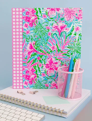 Vista 5 de Lilly Pulitzer Bonita carpeta de 3 anillas con bolsillos y separadores de 3 pestañas, carpeta estética fina (anillos de metal de 0.75 pulgadas)