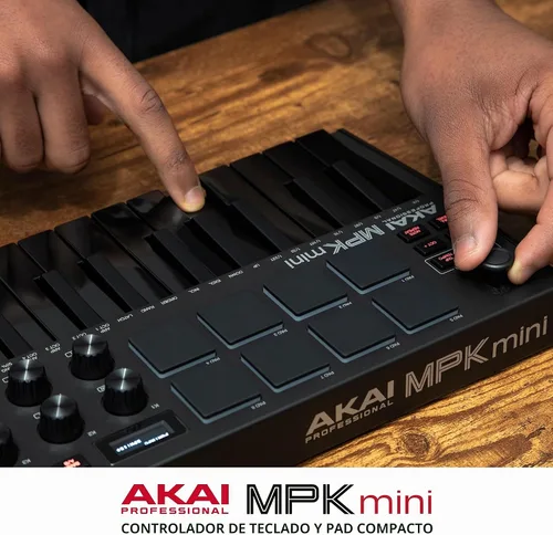 Vista 14 de [Usado] Akai Professional MPK Mini MK3 - Controlador de teclado MIDI USB de 25 teclas con 8 almohadillas de percusión con retroiluminación, 8