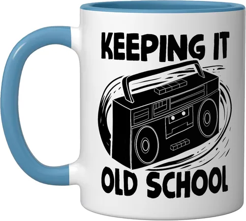 Vista 11 de Keeping It Old School 80s 90s Retro Cassette Radio Taza de cerámica, color negro y blanco