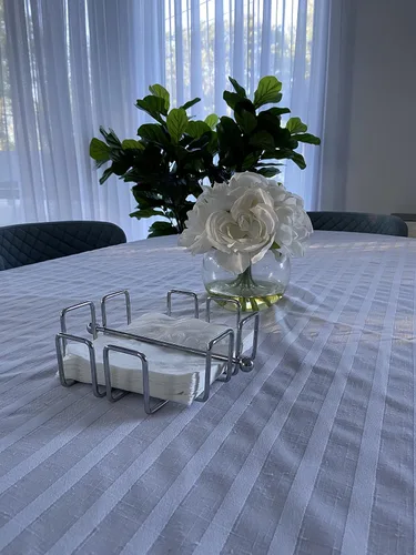 Vista 6 de Cuisinox Servilletero de acero inoxidable para interiores y exteriores con brazo pesado, 7.5 x 7.5 pulgadas