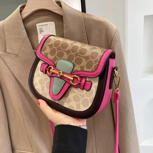 Vista 4 de Bolsos cruzados pequeños para mujer - Bolso de cuero - Diseño de moda - Hebilla dorada