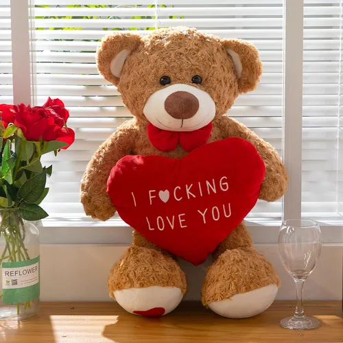 Vista 2 de HollyHOME Oso de peluche de San Valentín de 24 pulgadas con corazón rojo, regalo de San Valentín para ella, novia, novio, amante, color marrón