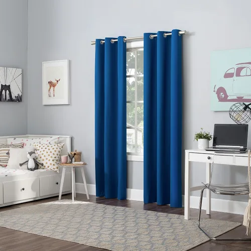 Vista 7 de Sun Zero Halton Bright Vibes Panel de Cortina Opaca Total con Ojales, 40" x 63", Azul Clásico