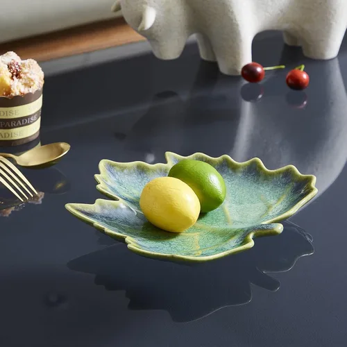 Vista 2 de VOMANA Plato de cerámica para joyas, bandeja de cerámica verde, plato de porcelana versátil para baratijas de porcelana, cuenco decorativo