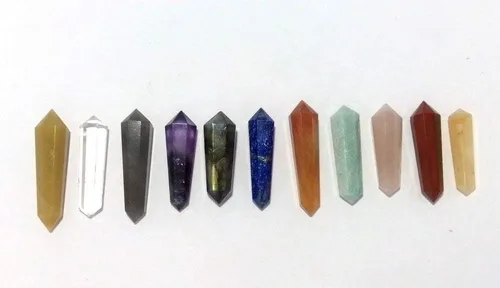 Vista 2 de WholesaleGemShop Hermoso lote de diez piedras preciosas con doble terminación de lápiz de cristal curativo para hombres y mujeres Feng Shui Reiki