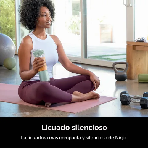 Vista 3 de Ninja Blast Batidora portátil, inalámbrica, recipiente de 18 onzas, menta