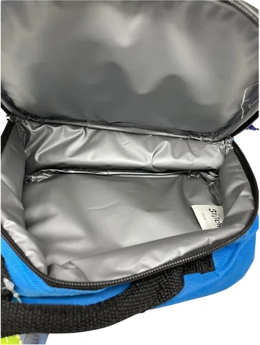 Vista 4 de Fast Forward Bolsa de almuerzo rectangular con cara 3D Stitch