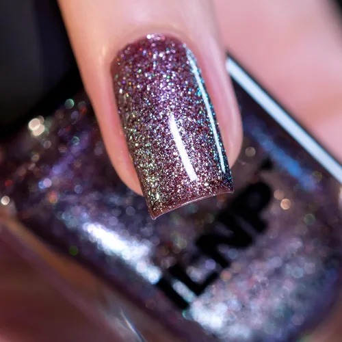 Vista 2 de ILNP Moondust Esmalte de uñas holográfico brillante plateado estelar