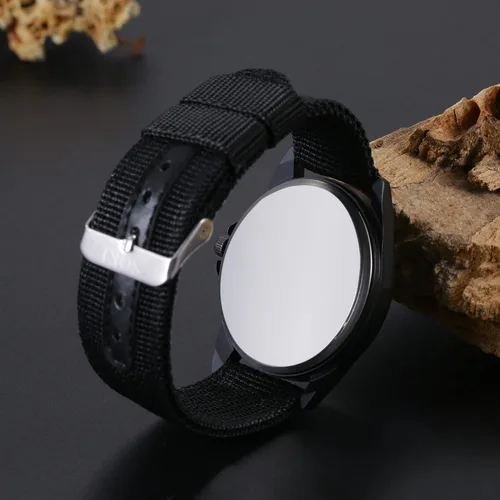 Vista 6 de Lancardo Reloj deportivo con esfera negra para hombre correa de nailon impermeable vela de fecha al aire libre para Navidad