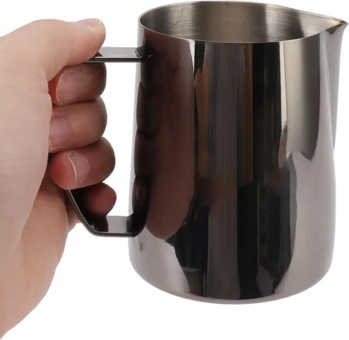 Vista 4 de CHICIRIS Jarra espumadora de leche de 20 onzas, taza espumadora de leche de 20 onzas, con boca puntiaguda, accesorios de espresso, jarra de leche