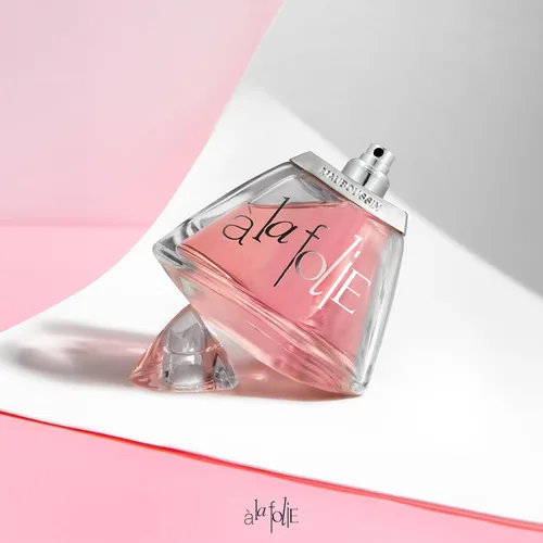 Vista 5 de Mauboussin - A La Folie 3.4 fl oz (3.3 Fl Oz) - Eau de Parfum para Mujer - Aromas florales y orientales