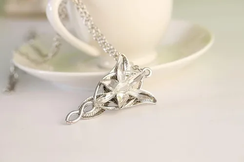 Vista 6 de RXYIWW Lord of The Ring Arwen Evenstar Collar de El Señor de los Anillos Regalos Hobbit Collar con colgante de circonita cúbica, joyería élfica
