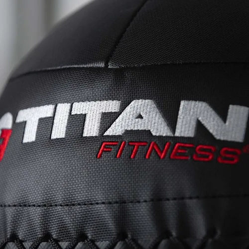 Vista 8 de Titan Fitness LB Soft Shell - Bola de pared medicinal con laminado de policompuesto y textura cruzada, agarre antideslizante para lanzar, fuerza