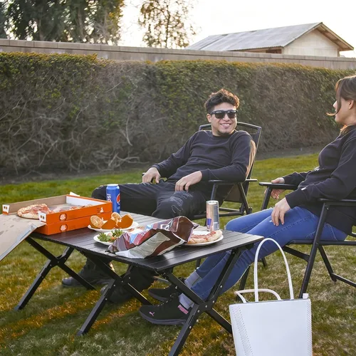 Vista 7 de rollingsurfer - Mesa plegable para acampar, mesa ligera enrollable de aluminio, mesa de picnic baja portátil con bolsa de fácil transporte para Negro