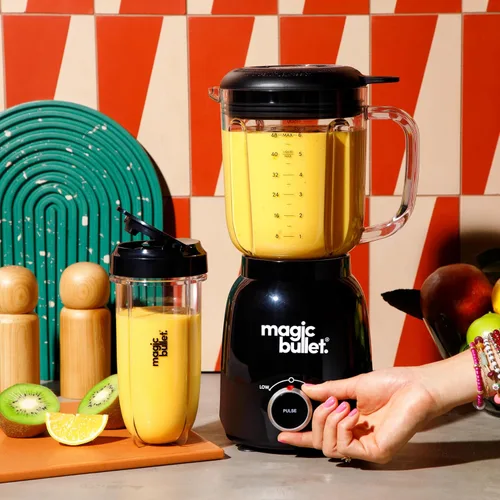 Vista 5 de Magic Bullet - Licuadora Combo, Jarra de 48 oz, Taza de Mezcla, Dial de Velocidad Simple – MBF50200AK