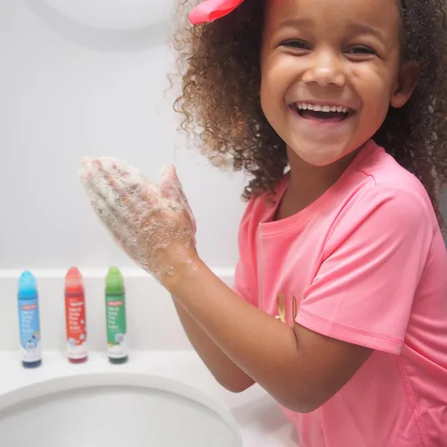 Vista 4 de SOAPEN Jabón de manos roll-on para niños, como se ve en Shark Tank, divertido y colorido bolígrafo de jabón, fomenta el lavado de manos adecuado