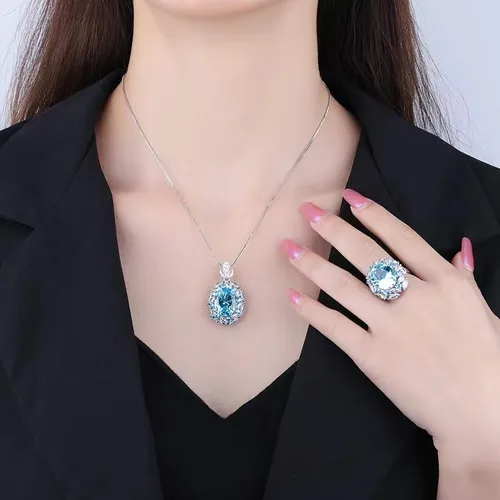 Vista 3 de HUARJO Sapphire Aquamarine Emerald Gemstone Pendant Necklace for Women Adjustable Length, Trendy Jewelry Gifts for Women Girls.