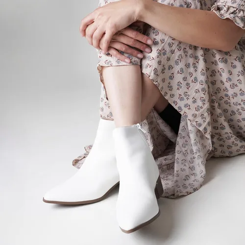 Vista 7 de J. Adams Botas de tobillo Viper para mujer, botas cortas y gruesas de tacón bajo con puntera puntiaguda, cómodas y elegantes para el uso diario