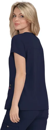 Vista 2 de KOI Betsey Johnson - Camiseta médica con cuello en V y 3 bolsillos para mujer