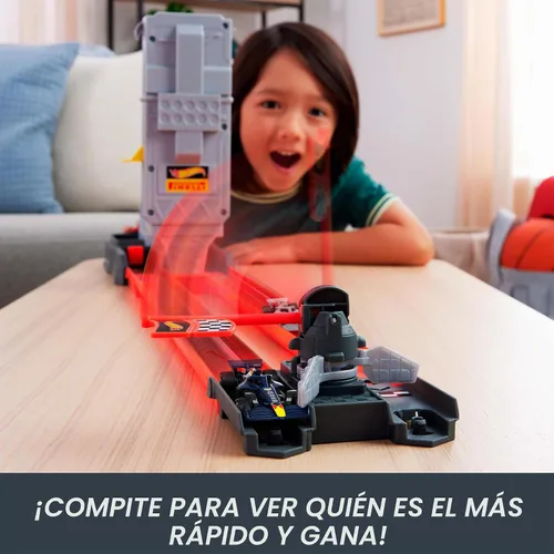 Vista 2 de Hot Wheels Racing Formula 1 Grid Start Track Set con 2 coches fundidos a presión