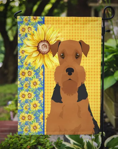 Vista 3 de Caroline's Treasures WDK5313GF Bandera de jardín con diseño de girasoles de verano, color negro y tostado, Airedale Terrier para buzón, bandera