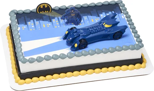 Vista 6 de DecoPac Batman Into Action DecoSet, Batman Cake Topper, Batmobile y Batman Pics Set de 3 piezas