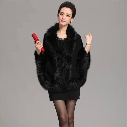 Vista 5 de Kelaixiang Faux Fox Fur Shawls Jackets Bridal Cape Coats Wraps Winter Scarves