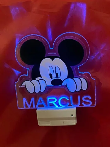 Vista 8 de Mirror Mania Store Lámpara de mouse con enchufe de luz nocturna LED personalizada grabada gratis hecha a pedido, decoración de habitación de niñas
