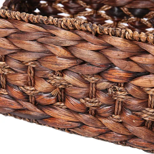 Vista 4 de Canasta de almacenamiento fabricada con jacinto de agua y asas de madera, para manualidades y artesanías. (RectánguloA-Mediano)