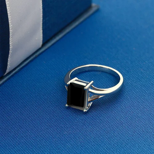 Vista 24 de Gem Stone King Anillo de compromiso solitario con diseño clásico de vástago dividido para mujer, plata de ley 925, piedra natal de piedra preciosa