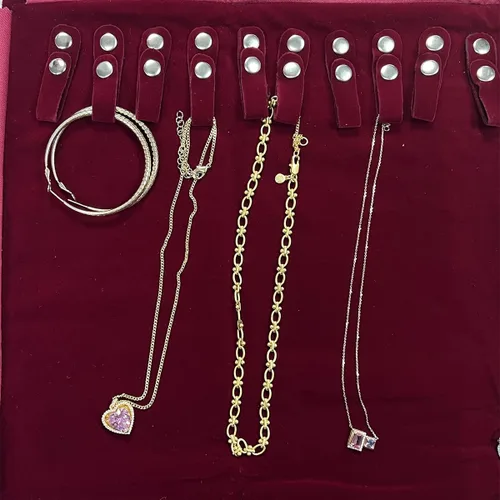 Vista 4 de UnionPlus Estuche de joyería de viaje, organizador de bolsas para collares, pulseras, color borgoña