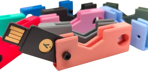 Vista 7 de Estuche protector para YubiKey 5/5C NFC – Llavero compacto y liviano con tornillo M3 de 2.5 mm, llave Allen no incluida (Azul, USB-A)