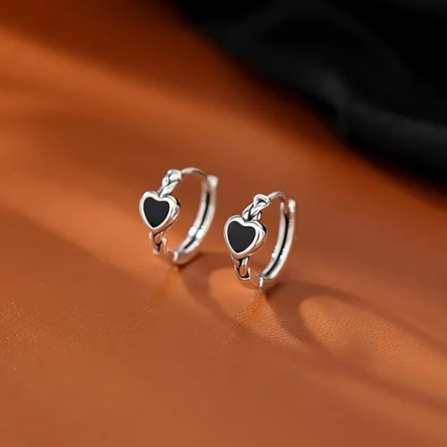 Vista 4 de SLUYNZ Aretes de aro de plata de ley 925 con forma de corazón negro para mujeres, adolescentes y adolescentes