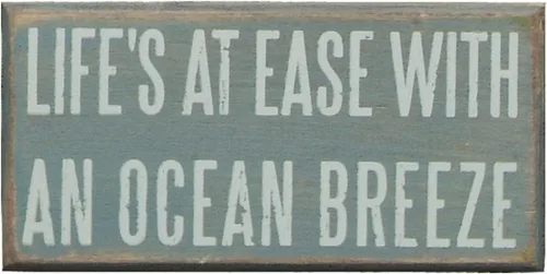 Vista 11 de Primitives by Kathy cartel con frase "I Love You to The Beach and Back