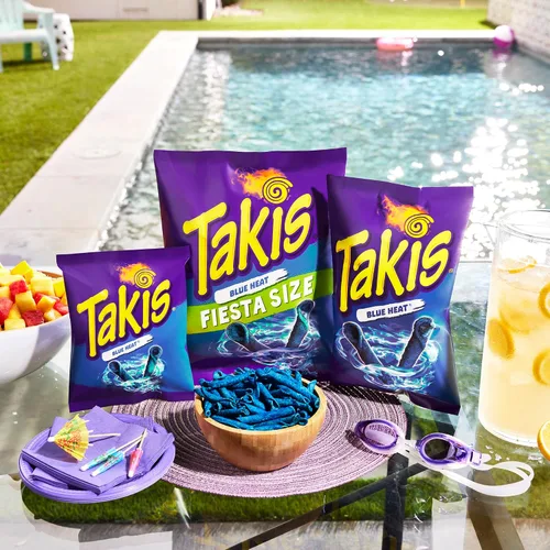 Vista 6 de Takis Blue Heat edición limitada, paquete de 2
