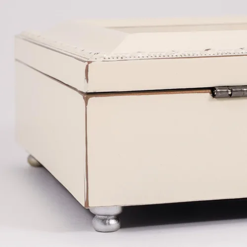 Vista 6 de Caja de Oración con ribete de cepillado de color dorado joyería Reproduce música color marfil primera Comunión Ave Maria
