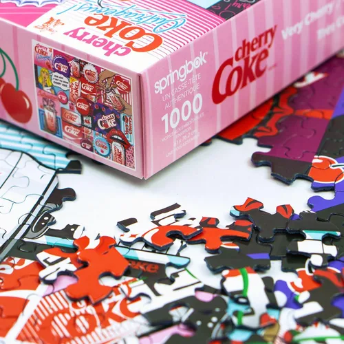 Vista 5 de Springbok Coca-Cola Cherry Coke - Rompecabezas de 1000 piezas para adultos, piezas de corte único, fabricado en Estados Unidos Coca-Cola Cereza
