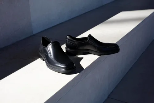 Vista 6 de ECCO Mocasines sin cordones Helsinki 2.0 con punta de delantal para hombre, Negro, 9-9,5